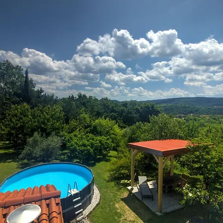 Апартаменты Apartments Spirit Of Istria Truske